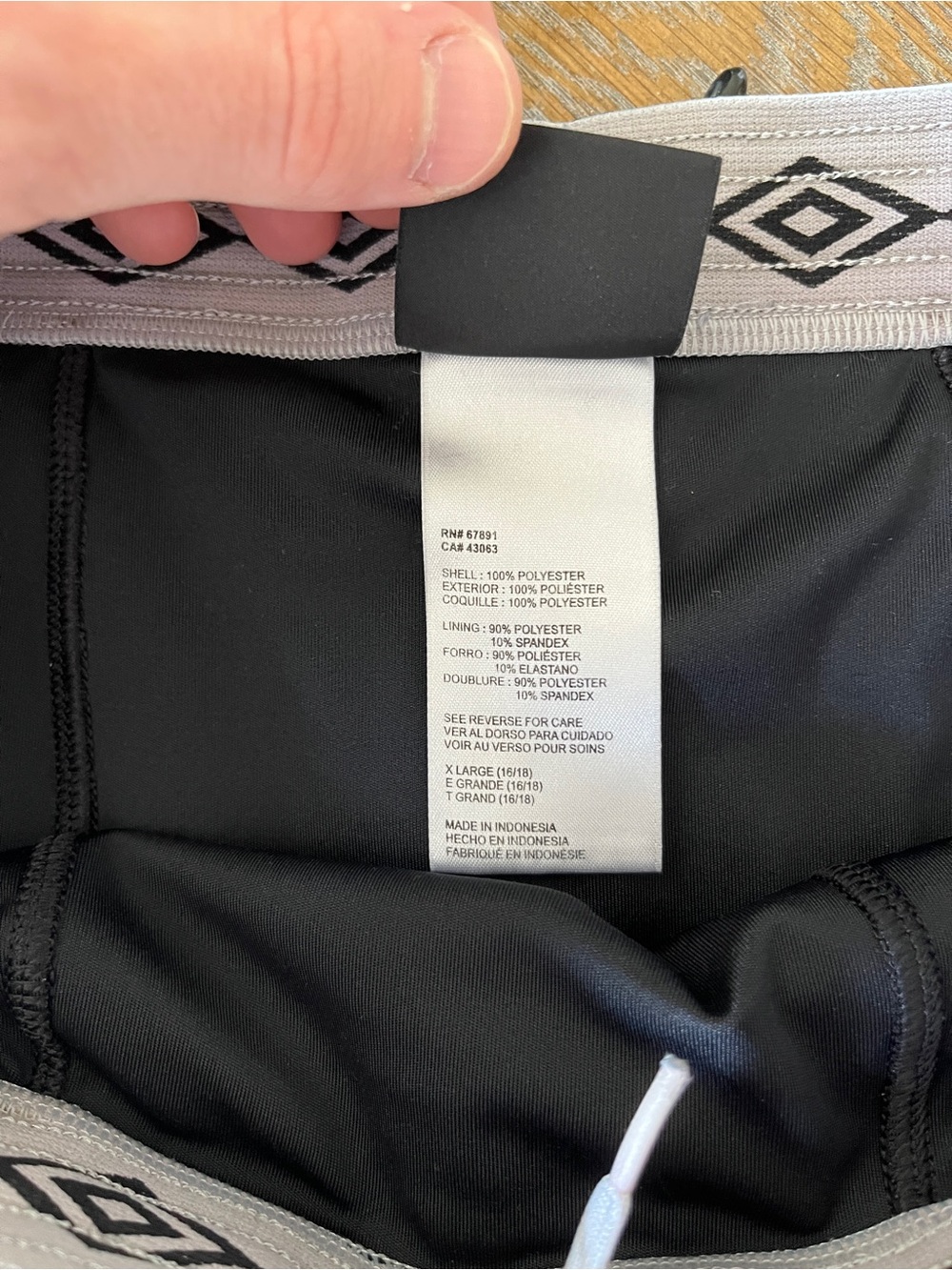 Umbro and Old Navy Boys Athletic Shorts Black and Grey XL - Picture 5 of 16